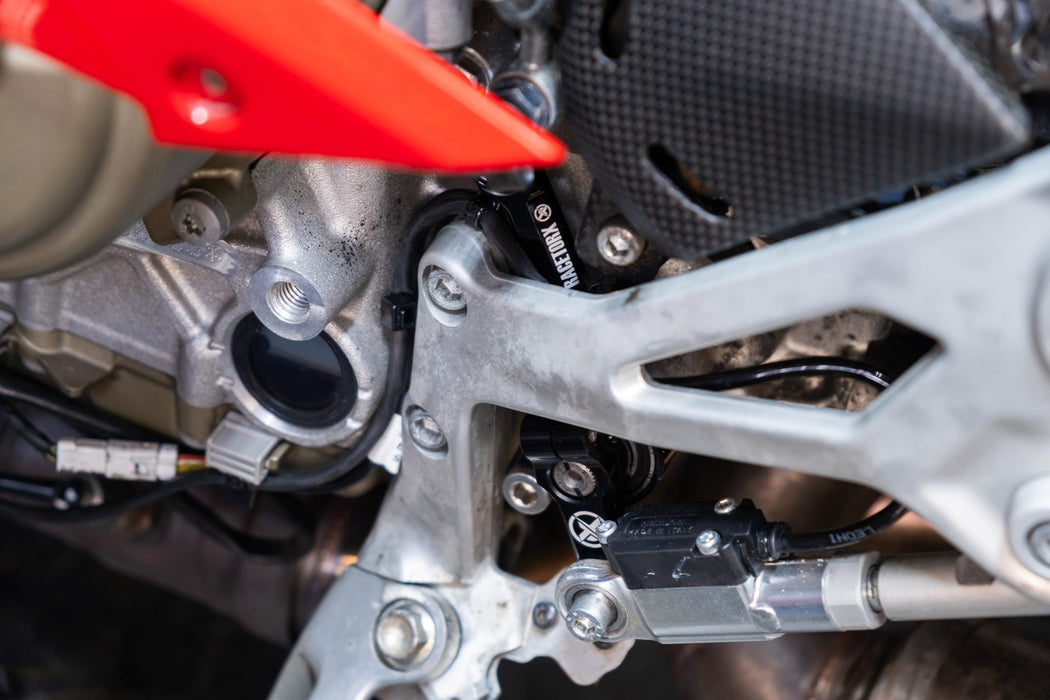 Racetorx Gear Shift Support - Ducati Panigale V4 / Streetfighter V4 (RTX570)