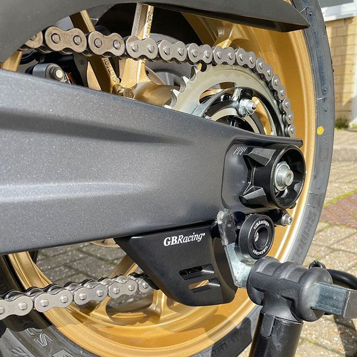 GBRacing Lower Chain Guard excl 6mm Paddock Stand Bobbins for Yamaha (CGA15-GBR-SET)