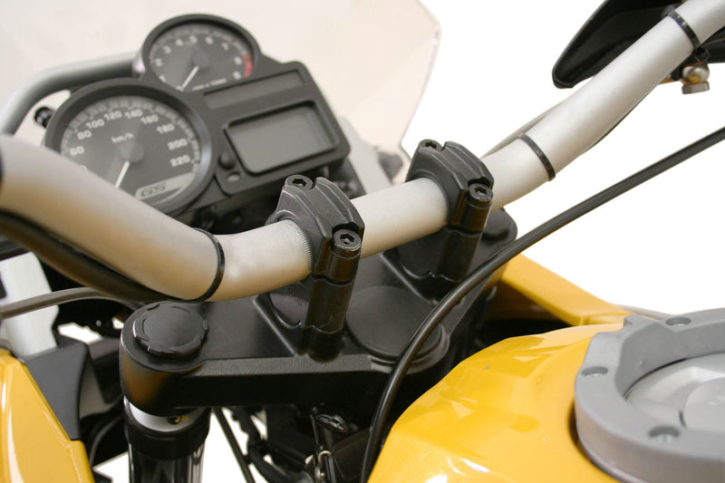 Bar riser.H=30 mm. Black. BMW R 1200 GS/Adv, F 800 GS Adv.(LEH.07.039.111/B)