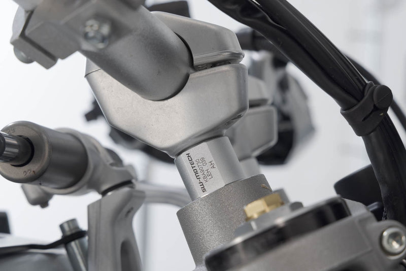 Bar riser. Silver. Ducati DesertX (22-). (LEH.22.039.10100/S)