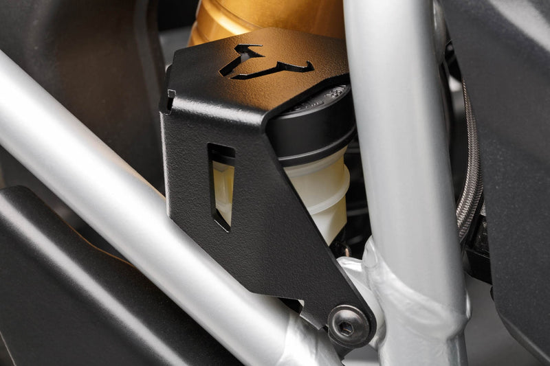 Brake fluid reservoir guard. Black. BMW R1200GS, R1250GS. (SCT.07.174.10500/B)  [Clearance]