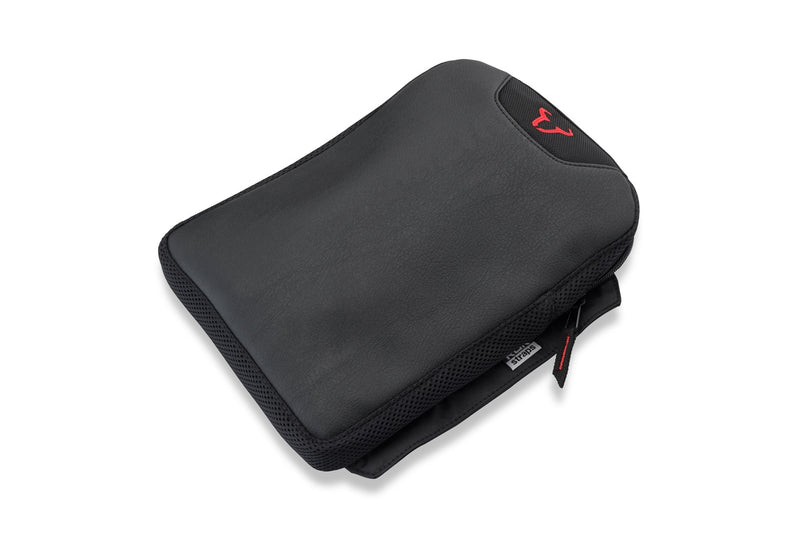 TRAVELLER PILLION cushion. Black. 22 x 30 cm. With polyurethane air cushion. (SIK.00.410.10100/B)  [Clearance]