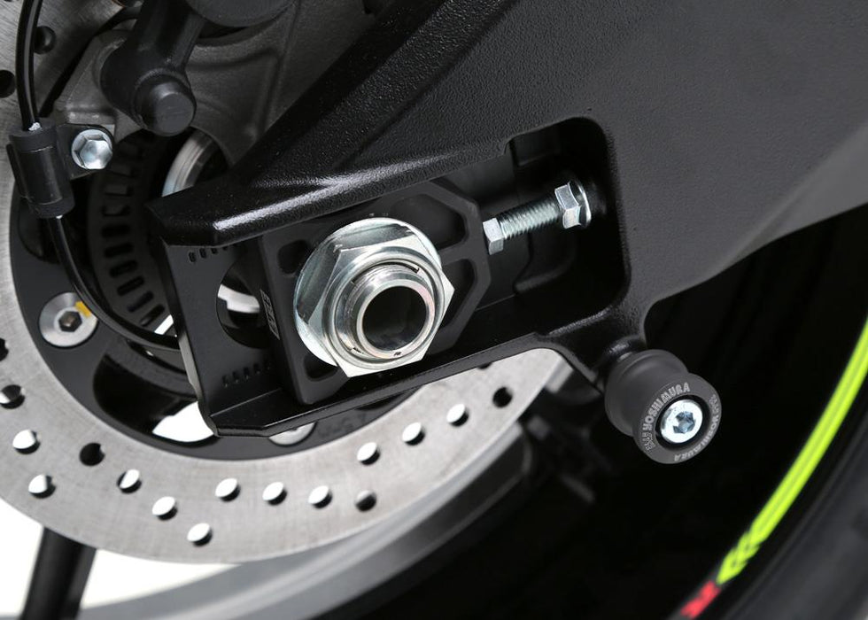 Yoshimura Works Edition Axle Blocks  BMW / Suzuki (YO-010HA111810)