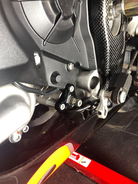 Racetorx Gear Shift Support - Aprilia RSV4 / Tuono V4 (RTX219)