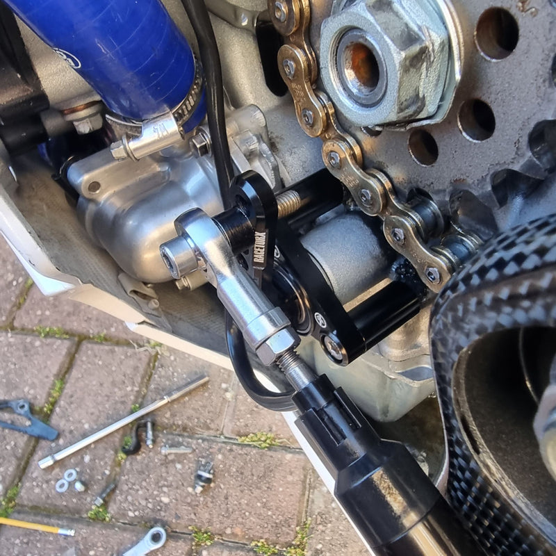 Racetorx Gear Shift Support - Kawasaki ZX10R (RTX500)